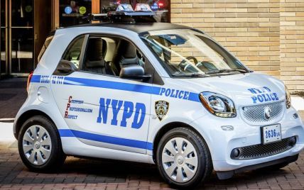 Полиция Нью-Йорка получила Smart Fortwo