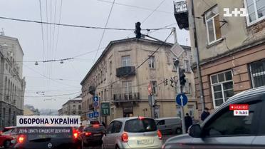 Львів'яни не панікують: обіцяну холодну і темну зиму містяни зустрічають підготовленими