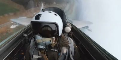 Как истребитель МиГ-29 отрабатывает по вражеским позициям ракетами: в Воздушных силах показали видео
