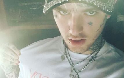 Фанати 21-річного репера Lil Peep знайшли винуватицю його смерті