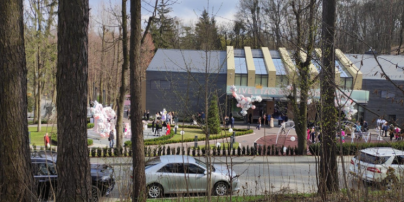 Ресторан экс-депутата во Львове избежал наказания за громкую вечеринку во время лодкауна