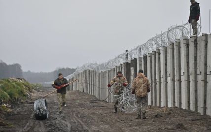 Білорусь обурена тим, що Україна зміцнює свій кордон