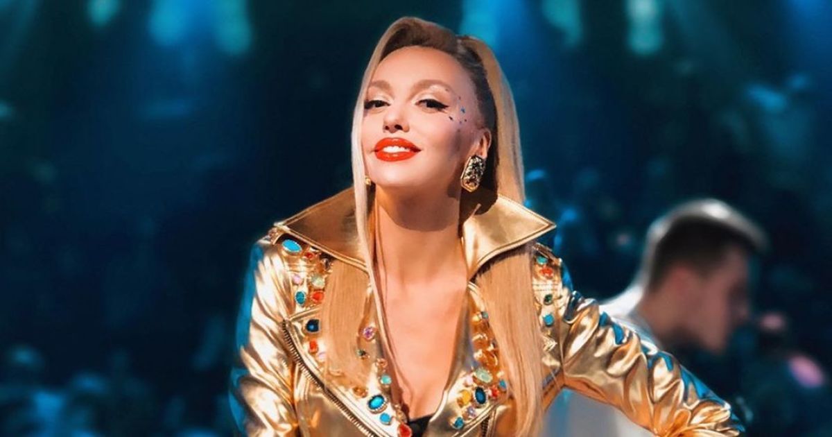 Оля Полякова