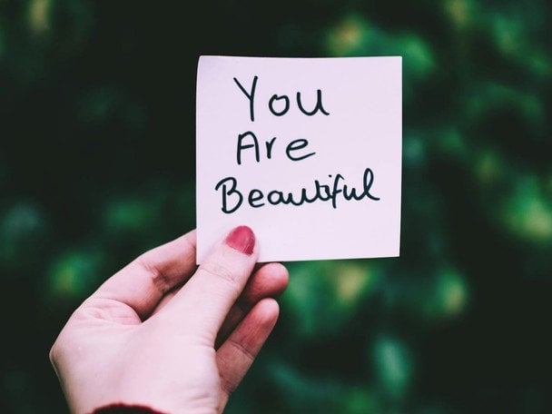 1 березня святкують Всесвітній день компліменту / © pexels.com