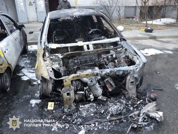 Спалене авто / © Поліція Києва