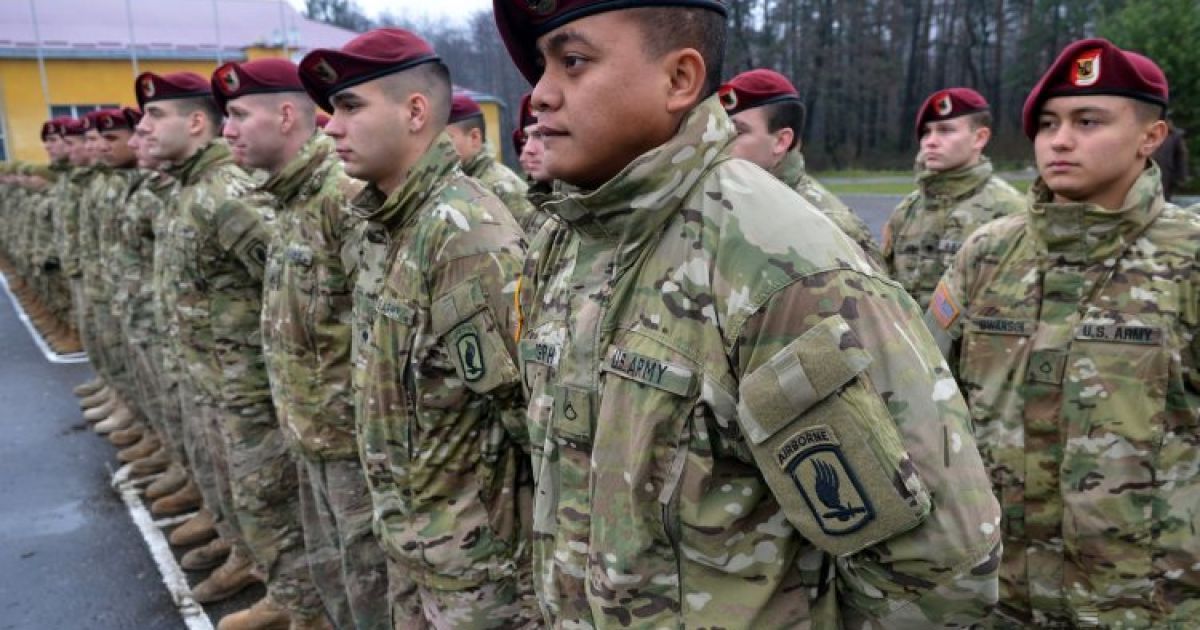 23 листопада відбулося урочисте відкриття навчань. / © УНІАН