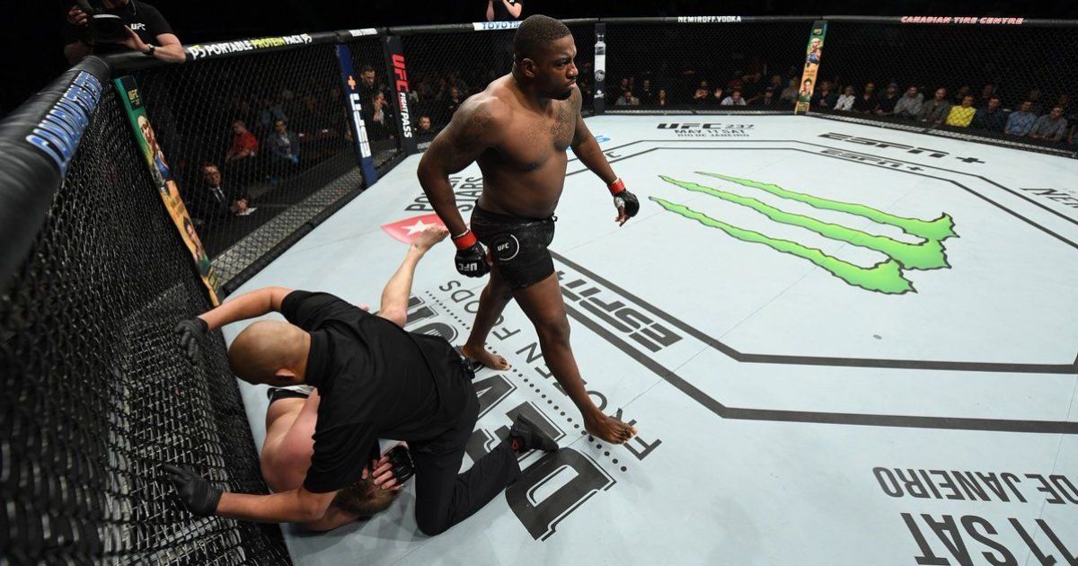 Украинский боец неудачно дебютировал в UFC, его нокаутировали за 50 секунд