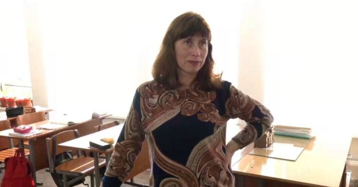 "Винна": суд покарав вчительку з Олександрії, яка викладала правознавство невакцинованою  