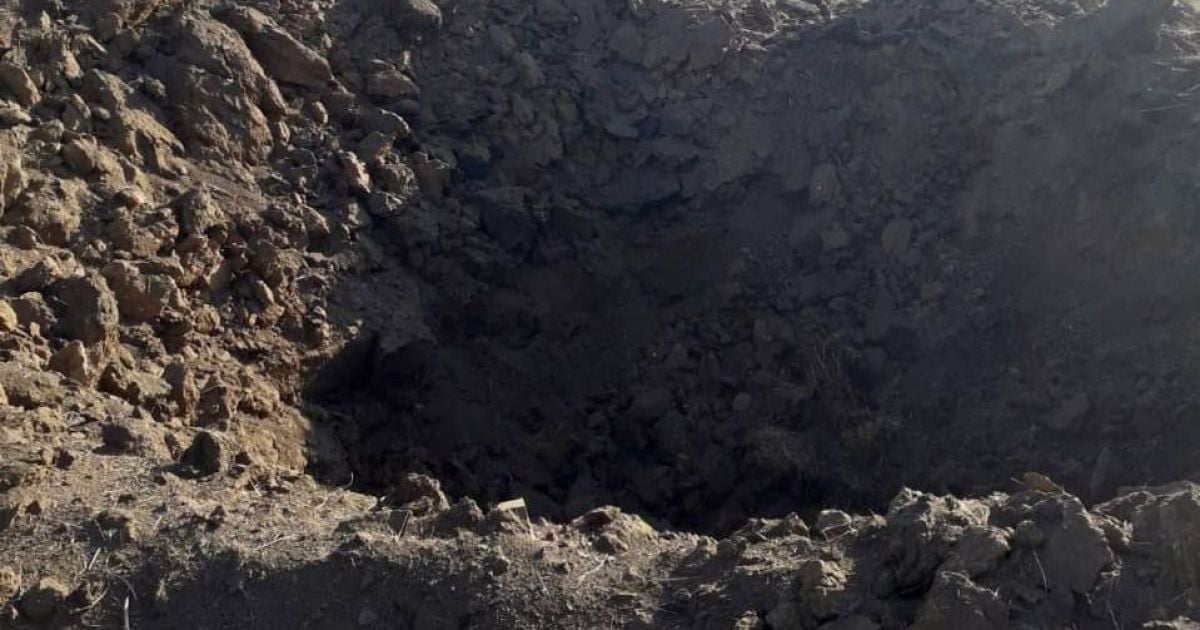 Росія вдарила по Дніпропетровщині: вибуховою хвилею вибило вікна в будинку (фото)
