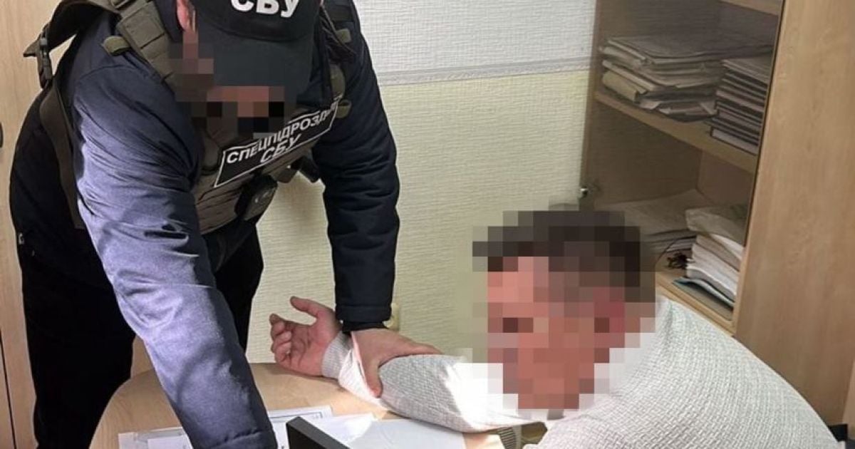 В Одессе на взятке "погорел" начальник таможенной лаборатории – его задержали во время получения денег