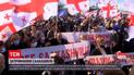 Новости мира: под стенами СИЗО, где держат Саакашвили, собрались сторонники политика