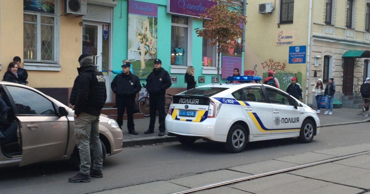 В Киеве СБУ задержала авто с луганскими номерами / © Фото Валерии Ковалинской/ТСН