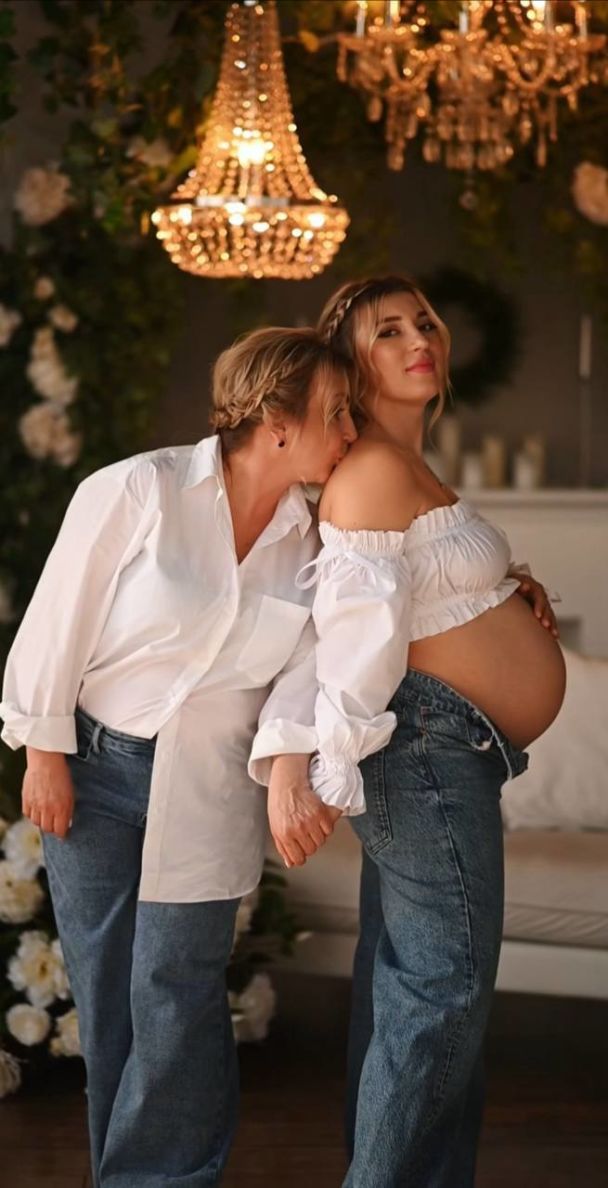 Инна Белоконь с дочерью Яной / © instagram.com/makohonyana_