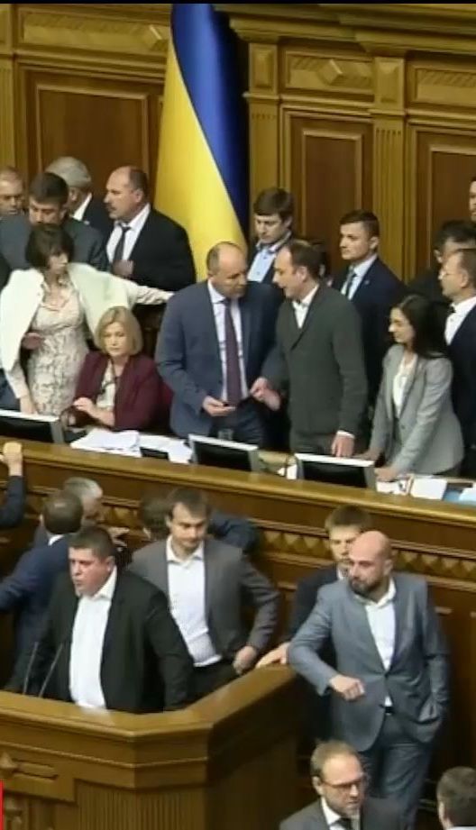 Реинтеграция Донбасса: депутаты не могут прийти к согласию относительно названия законопроекта