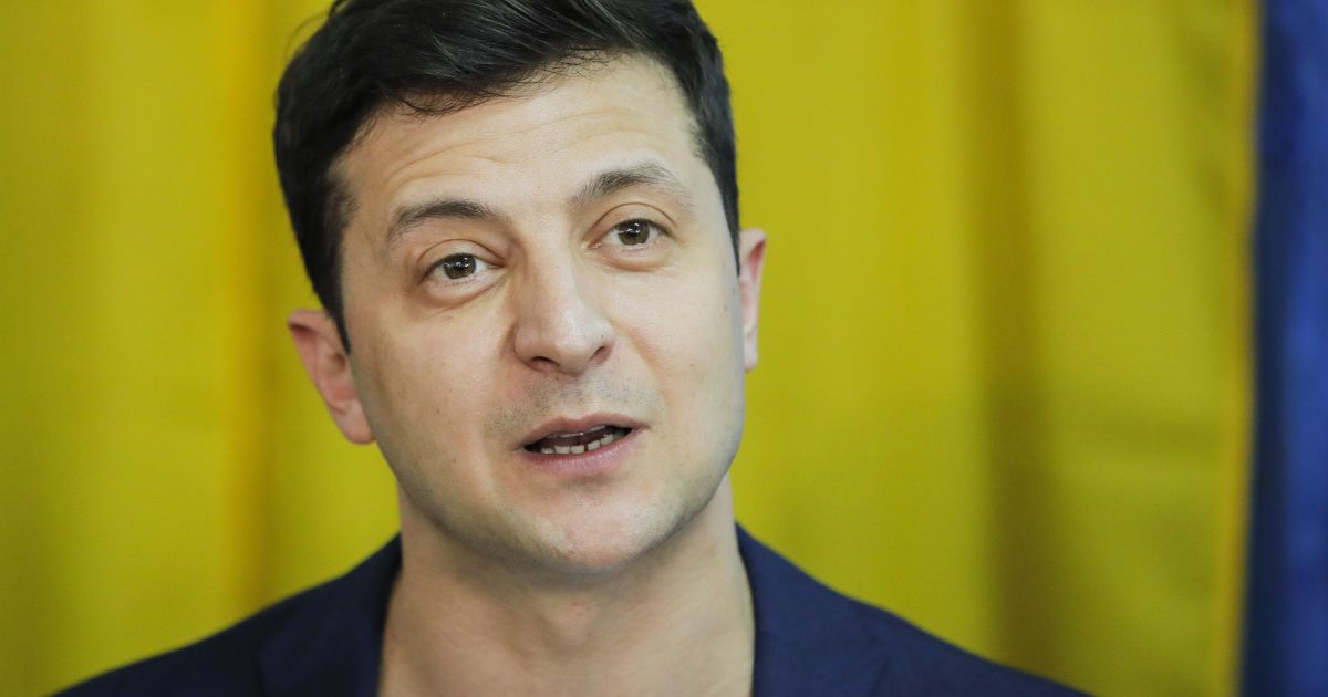 Зеленський наполягає на інавгурації 19 травня - написав листа Парубію про необхідність уникнення "вакууму влади"