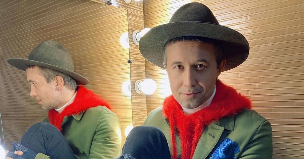 Сергей Бабкин вышел на связь и показался у клиники, где ему будут делать операцию