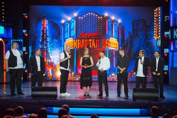 Шесть субботних вечеров телезрители смогут провести в компании любимых актеров студии "Квартал 95"