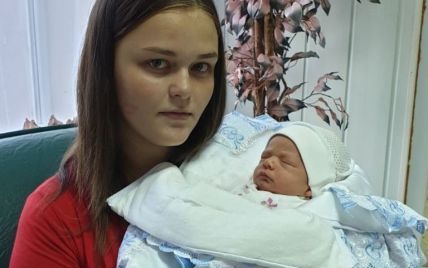 Під Києвом пішла гуляти і зникла 16-річна дівчина з немовлям: фото, прикмети