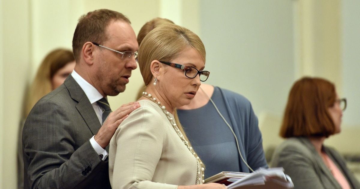 Тимошенко и Власенко во время карантина отдохнули в элитном спа-центре вместо работы в Раде - "Схемы"