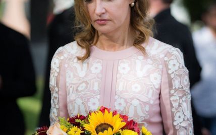 Журналисты узнали, сколько Марина Порошенко заплатила за приветственный ролик для президента