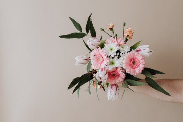 День ангела 9 березня — душевні привітання в прозі / © pexels.com