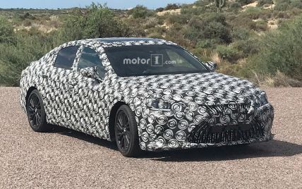 Lexus начал дорожные испытания нового седана ES