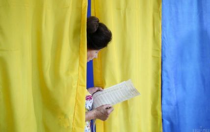 Более 80% украинцев уверены, что местные выборы состоятся с фальсификациями