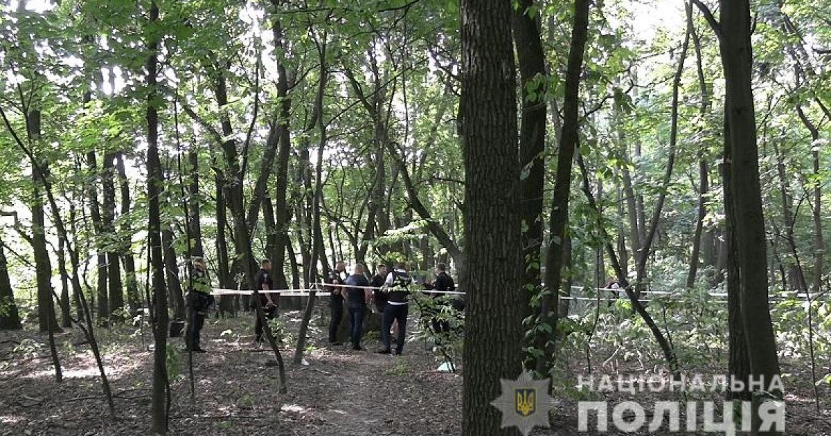 Труп нашли в лесополосе: в Киеве мужчина убил свою соседку (фото, видео)