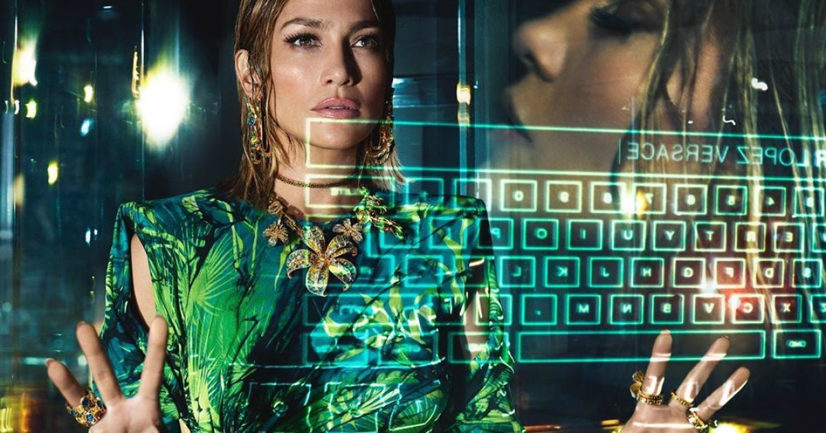 Дженніфер Лопес_3 / © instagram.com/versace