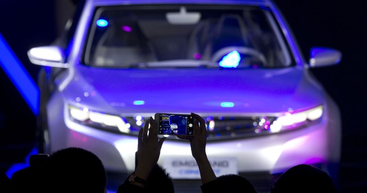 Geely представила две бюджетные модели: названа цена