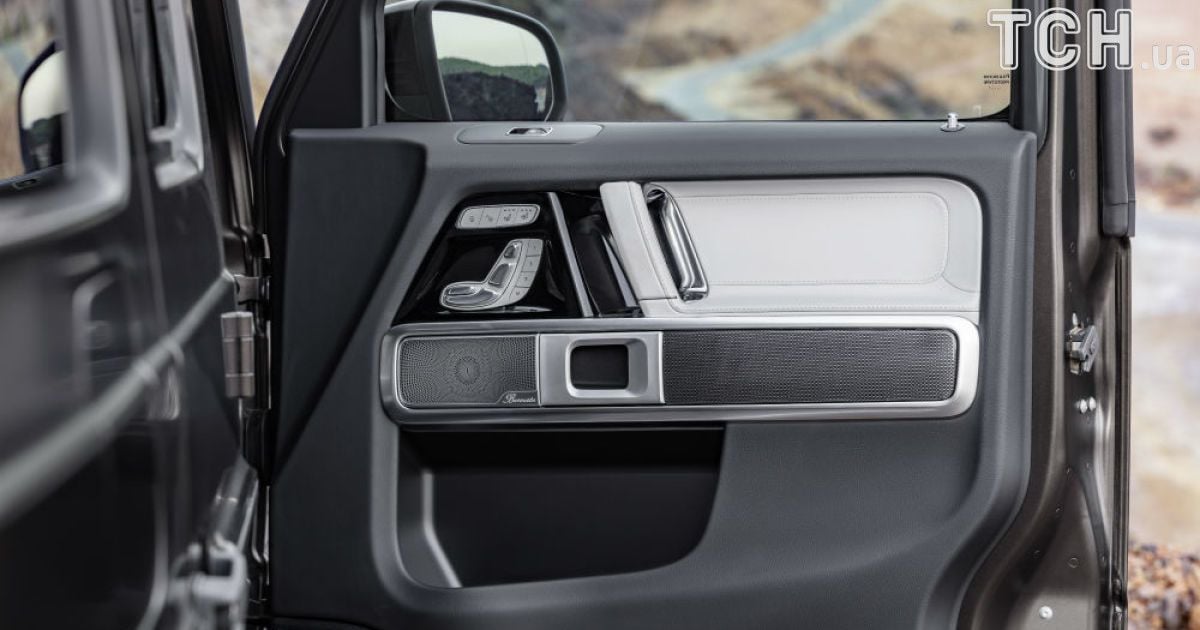 Mercedes-Benz G-Class