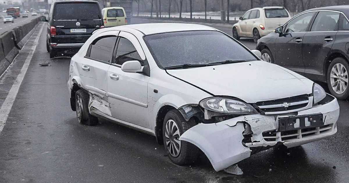 дтп московський міст_4 / © kiev.informator.ua