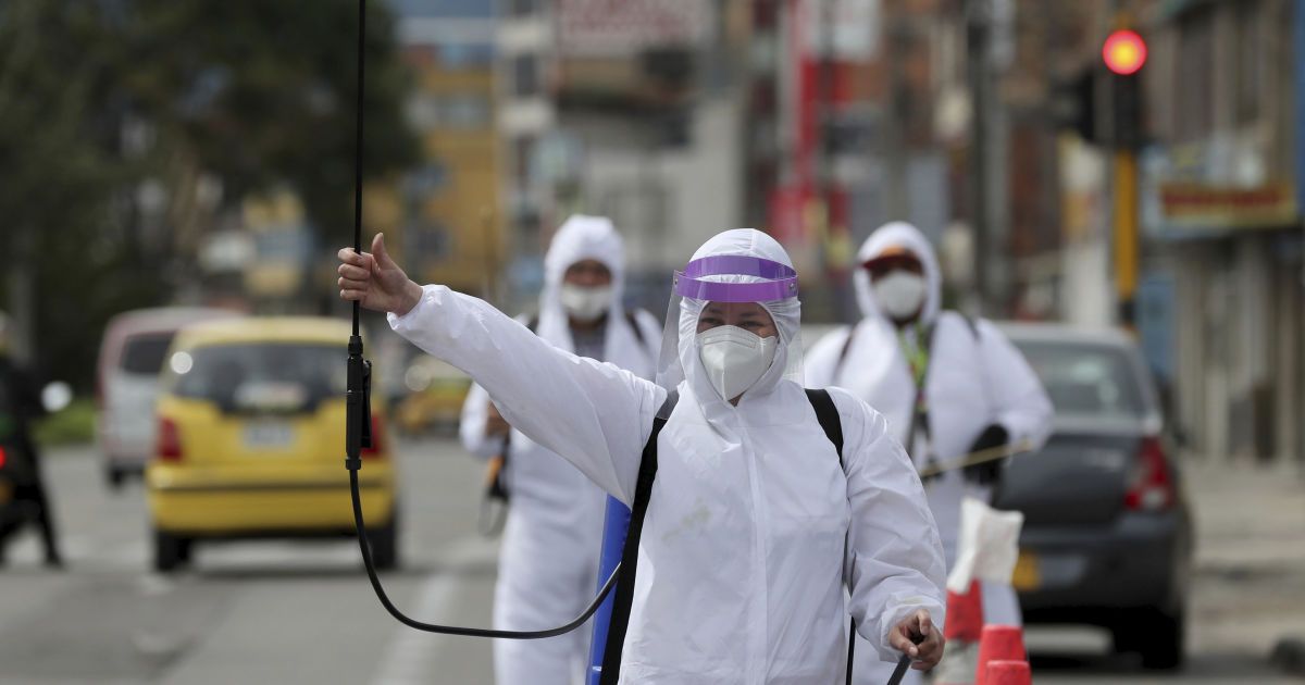 Эвакуация украинцев и одна из причин пандемии коронавируса. Пять новостей, которые вы могли проспать