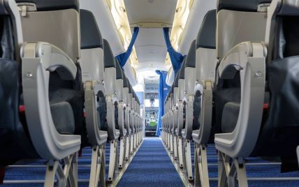 Авиаперевозчик KLM из-за"кризиса беспрецедентного масштаба" сокращает 5000 рабочих мест
