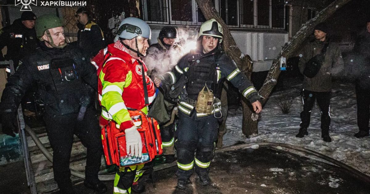 У Харкові безпілотник влучив у будинок / Фото: ДСНС