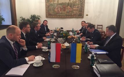 Україна зніме мораторій на розкопки на догоду Польщі – Адміністрація президента