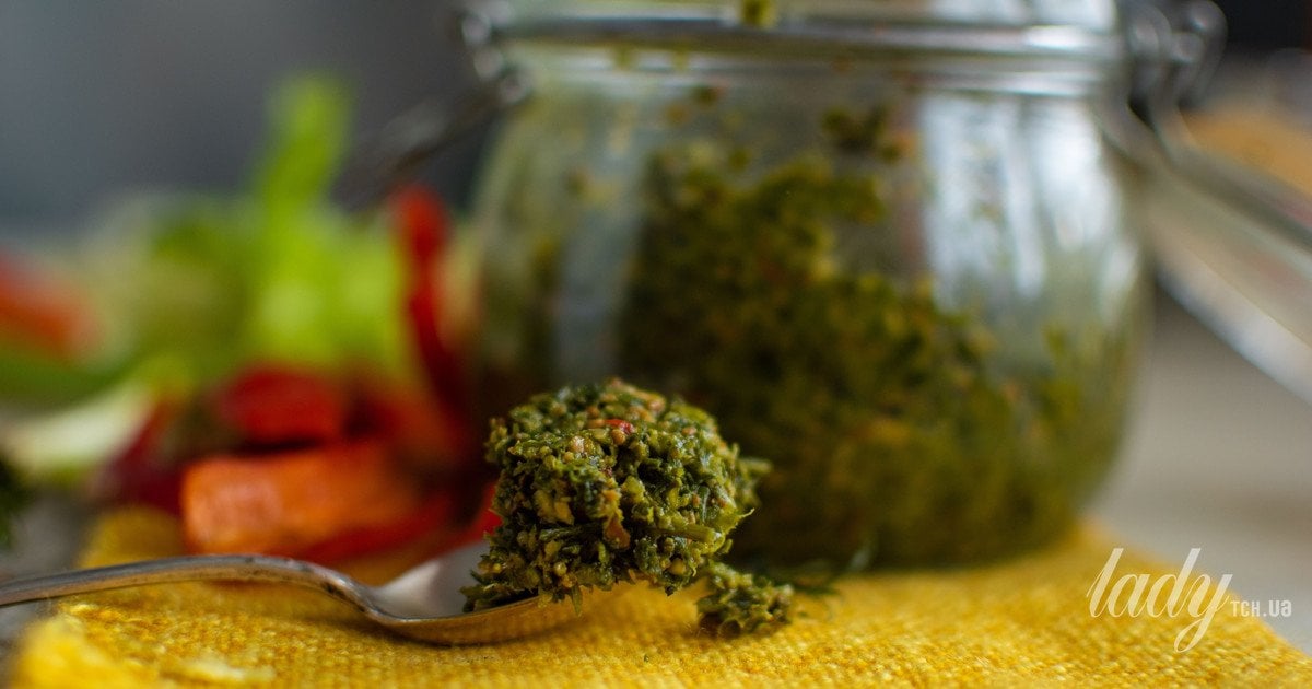 Зелена аджика: рецепт оригінального соусу