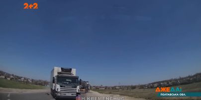 Страшная авария в Полтавской области: там столкнулись битумовоз, грузовик, внедорожник и седан