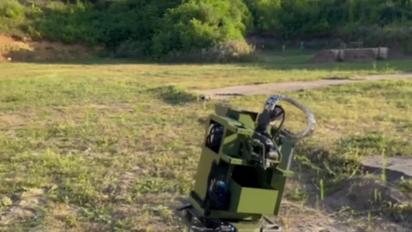 В Украине создали боевой модуль "Хищник", который благодаря ИИ поражает врагов в движении