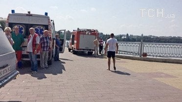 На Тернопільщині під час романтичної прогулянки на човні втопилася дівчина, юнака шукають / © ДСНС у Тернопільській області