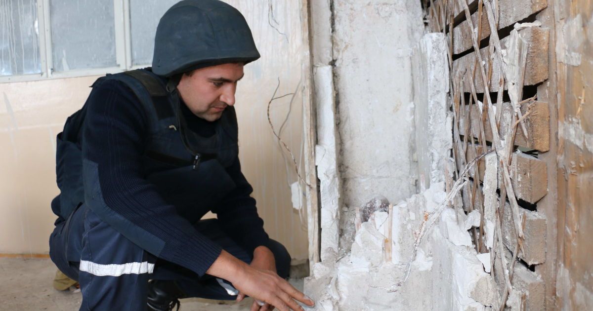 В харьковском университете работали саперы