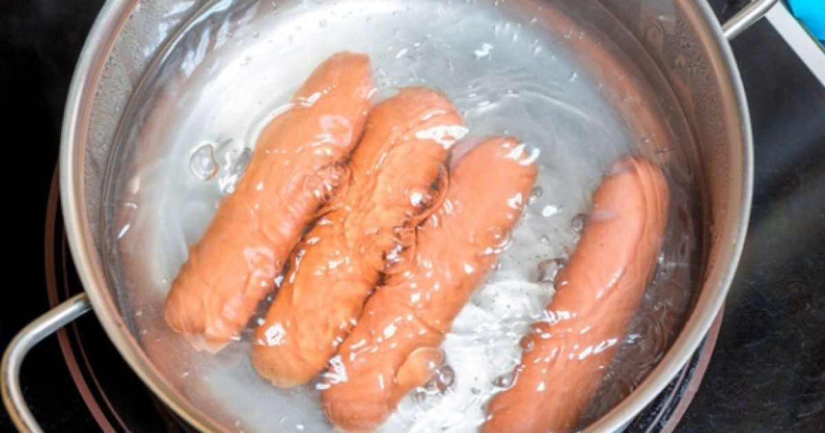 Як варити сардельки та сосиски