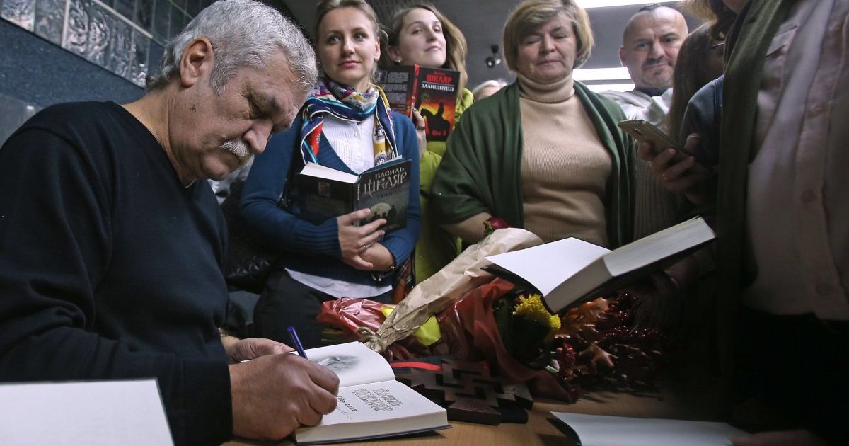 Шкляр презентував нову книгу про УПА і розповів про екранізацію його "Чорного ворона"