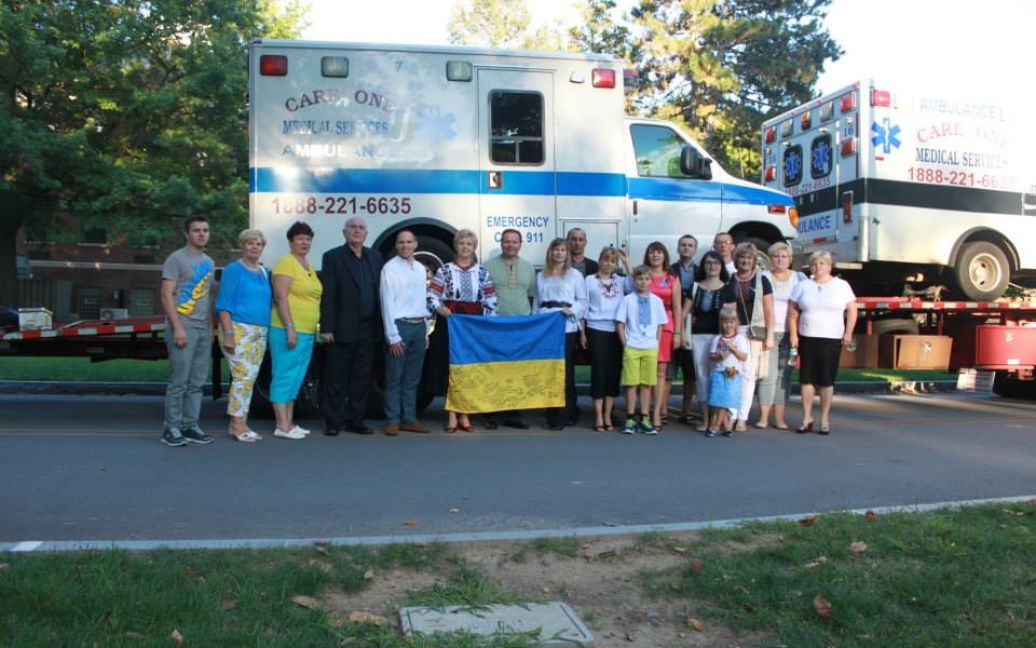 Автомобили скорой помощи из США передадут в Украину / © UNWLA