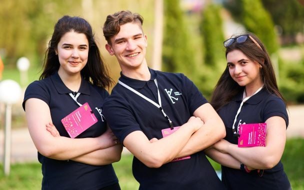 Ольга Скопець, Данила Онищук  і Катерина Счастлива / © Facebook/Klitschko Foundation
