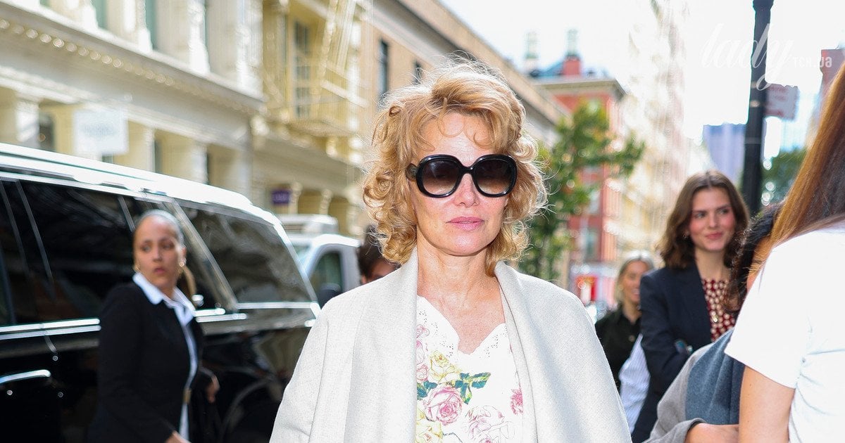 Памела Андерсон