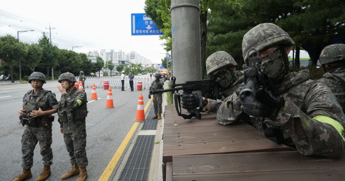 Солдат в КНДР