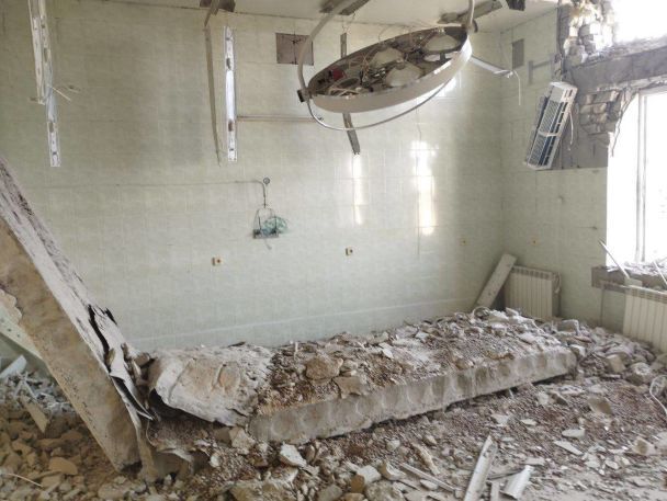 The Russians hit the resuscitation and central departments of the hospital in Beryslav / Photo from Oleksandr Prokudin's Telegram channel