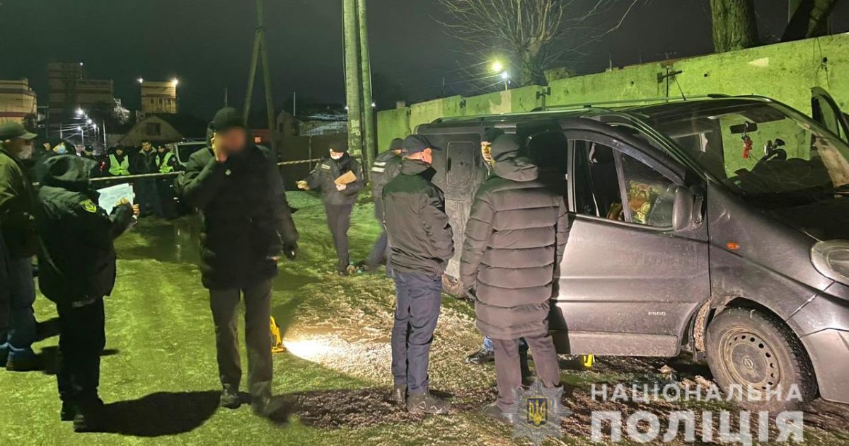 Знакомства для секса с мужчинами в Василькове — Секс объявления от мужчин ищущих секса