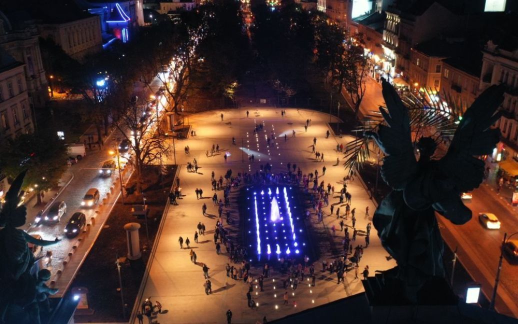 © Львівська міська рада